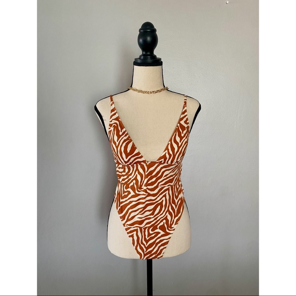 Zebra high-cut swimsuit